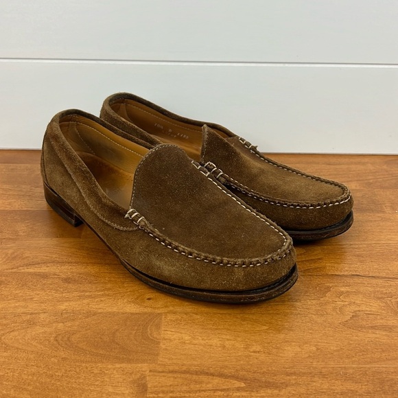 Allen Edmund’s Keene 10.5 D brown suede loafers EUC main image 9